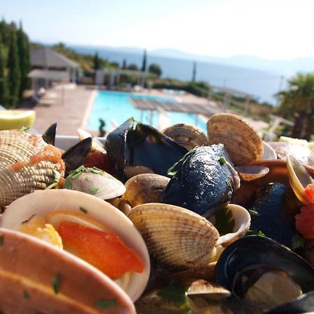 Thalassa Hotel & Spa Palairos ภายนอก รูปภาพ