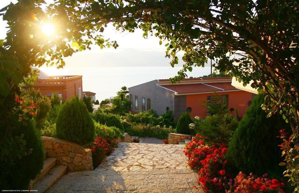 Thalassa Hotel & Spa Palairos ภายนอก รูปภาพ